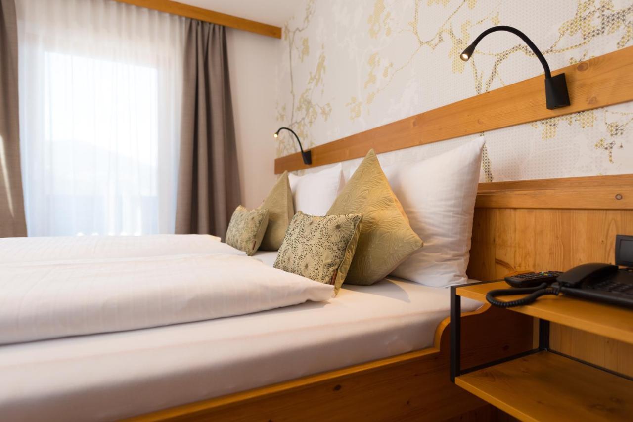 Hotel Vierjahreszeiten Flachau Esterno foto