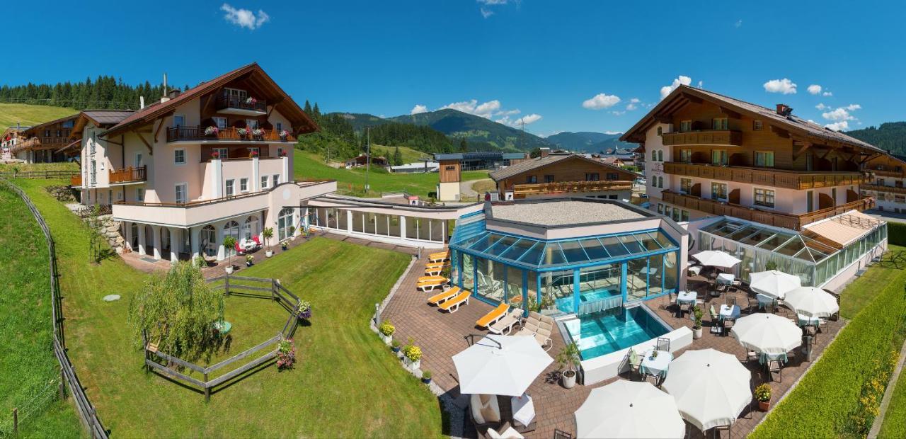 Hotel Vierjahreszeiten Flachau Esterno foto