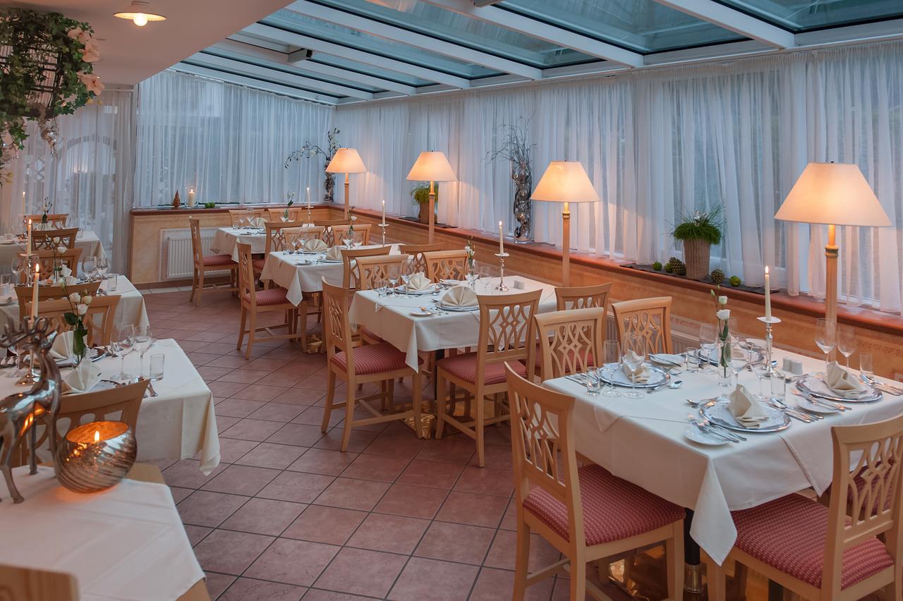 Hotel Vierjahreszeiten Flachau Esterno foto