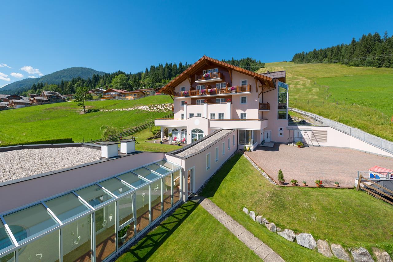 Hotel Vierjahreszeiten Flachau Esterno foto